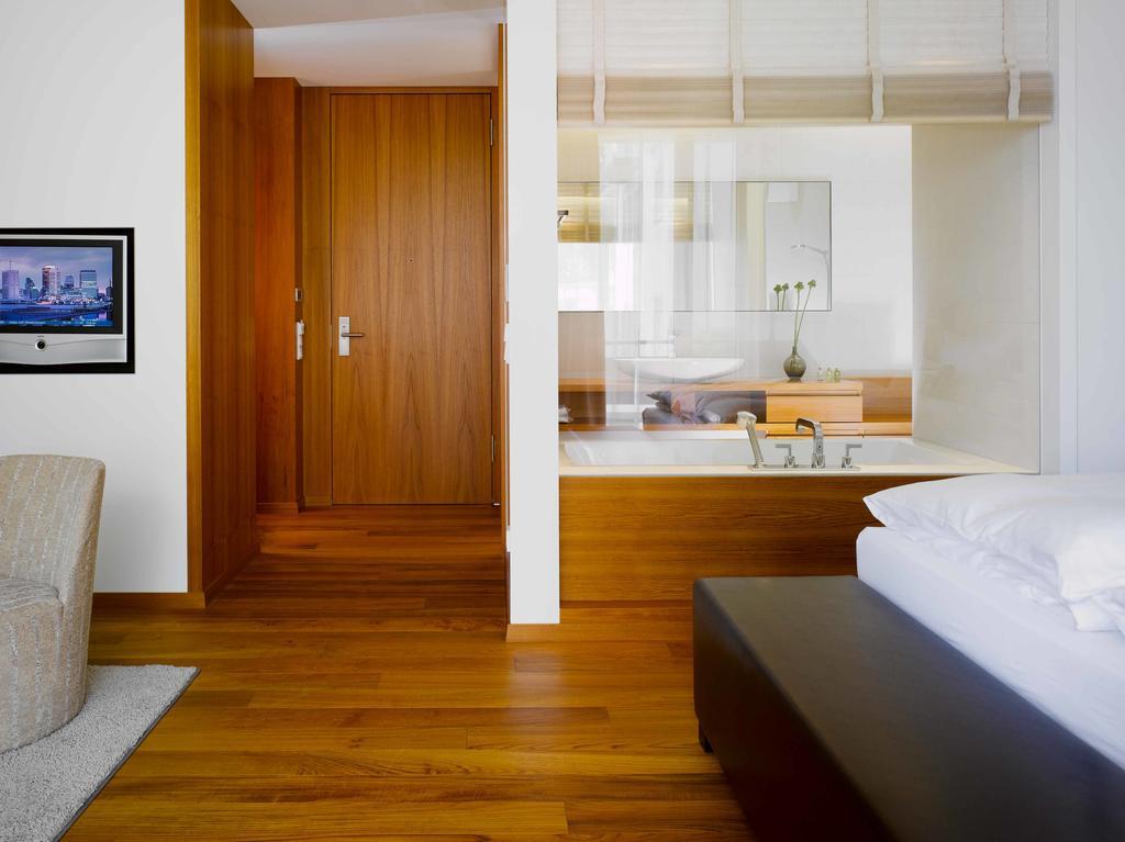 Riva - Das Hotel Am Bodensee Konstanz Exterior photo A room at the Mandarin Oriental, Munich